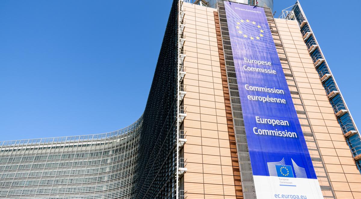 Komisja Europejska rozpocznie konsultacje w sprawie przeglądu praworządności w krajach Unii