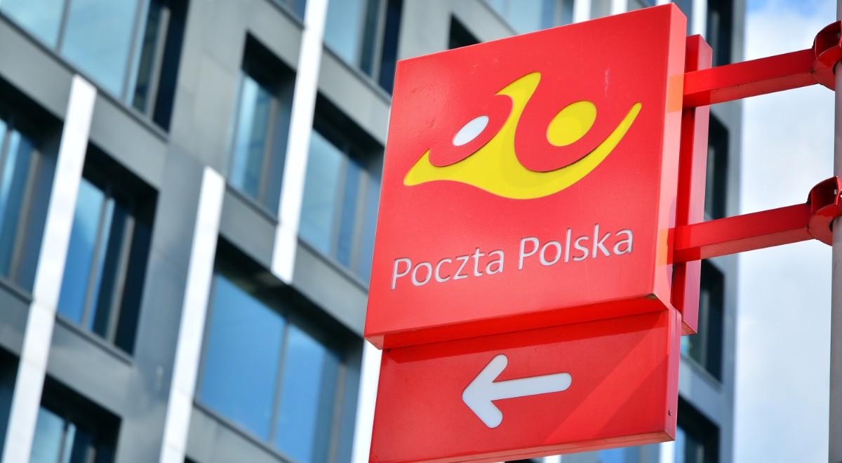 Poczta Polska notuje spadek obrotów. Zarząd spółki ogranicza swoje premie i obniża wynagrodzenie