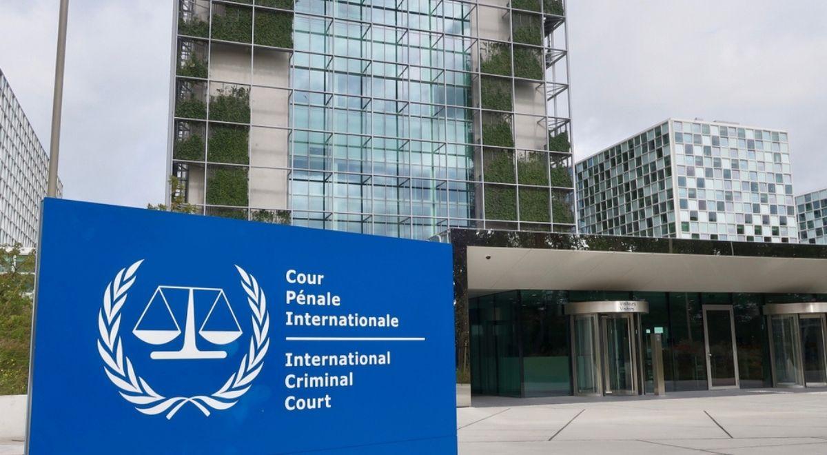 Trybunał w Hadze zbada zbrodnie wojenne. Zespół prokuratorów udał się na Ukrainę