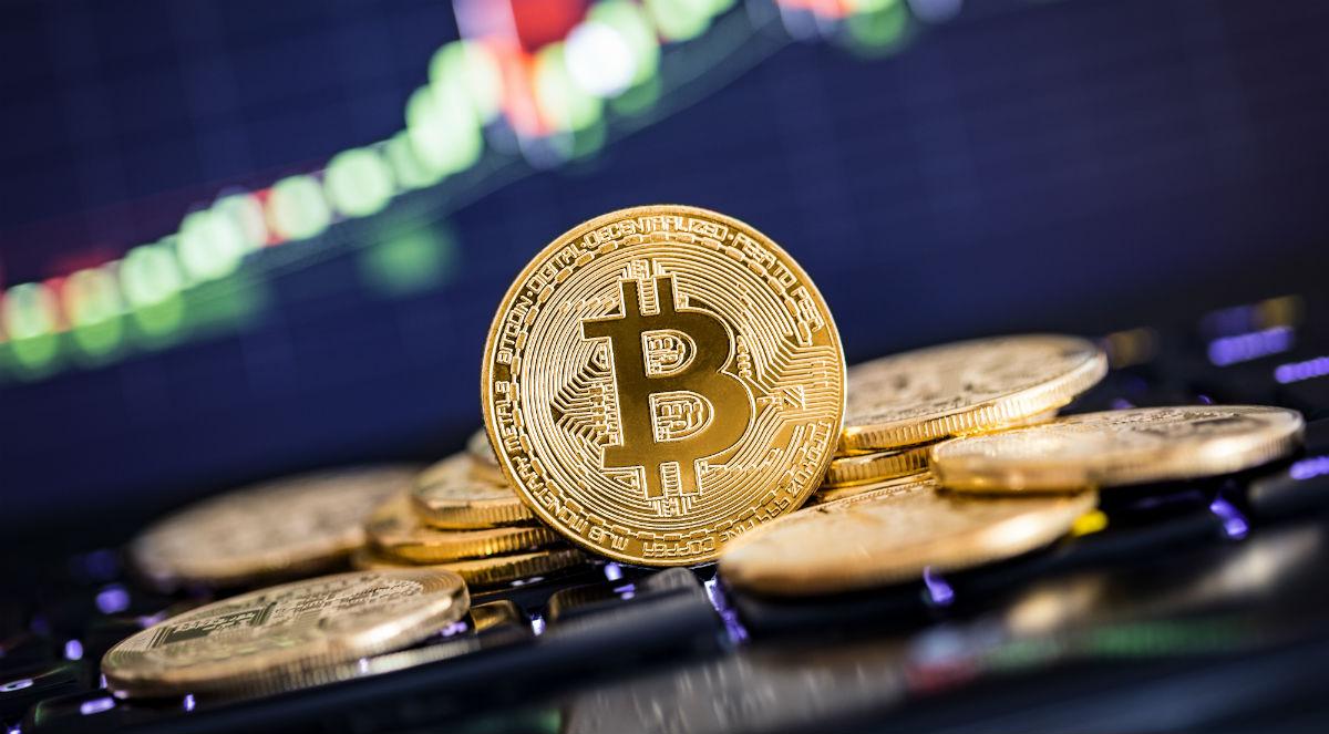 Bitcoin bije kolejny rekord – kosztuje już ponad 61 tys. dolarów