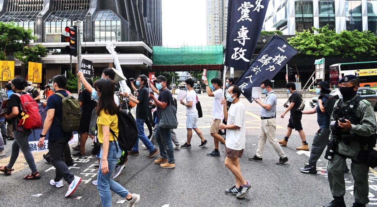 "Smutny dzień dla Hongkongu". Pompeo krytykuje wprowadzone przez Chiny prawo