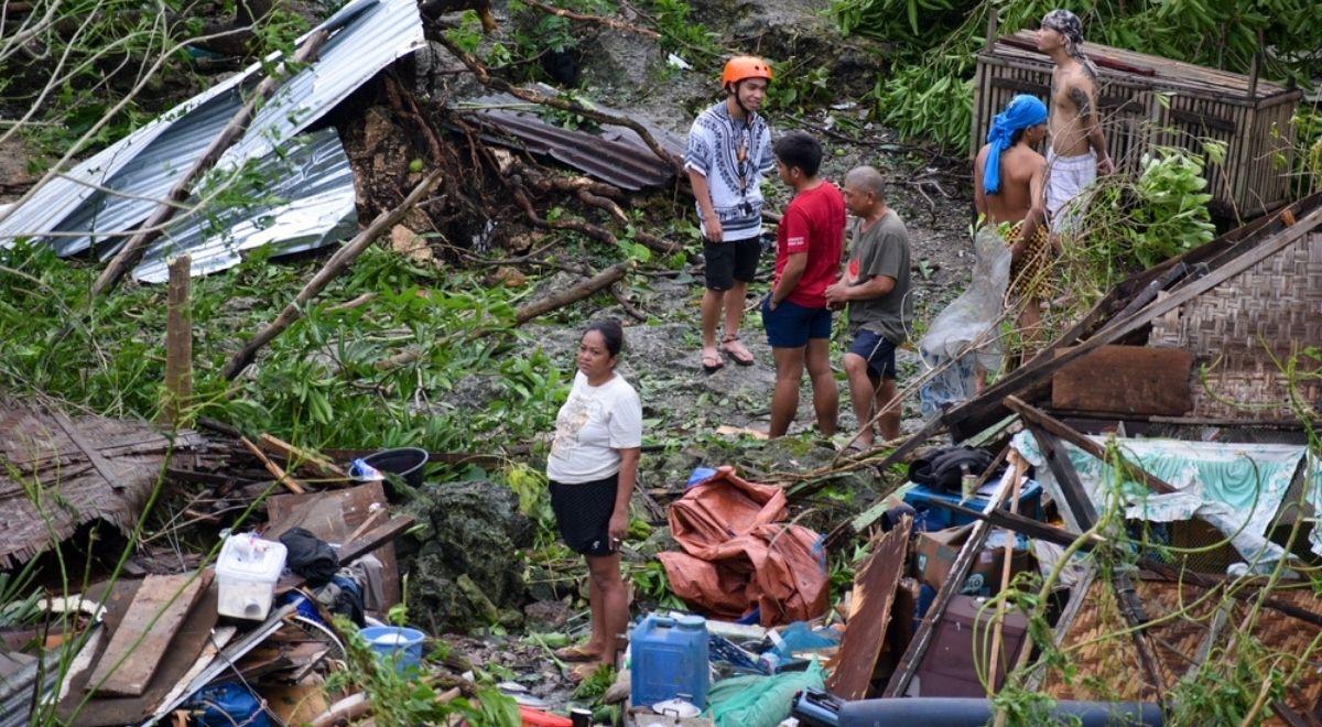 Tajfun Rai uderzył w Filipiny. Nowy bilans mówi o aż 405 ofiarach śmiertelnych