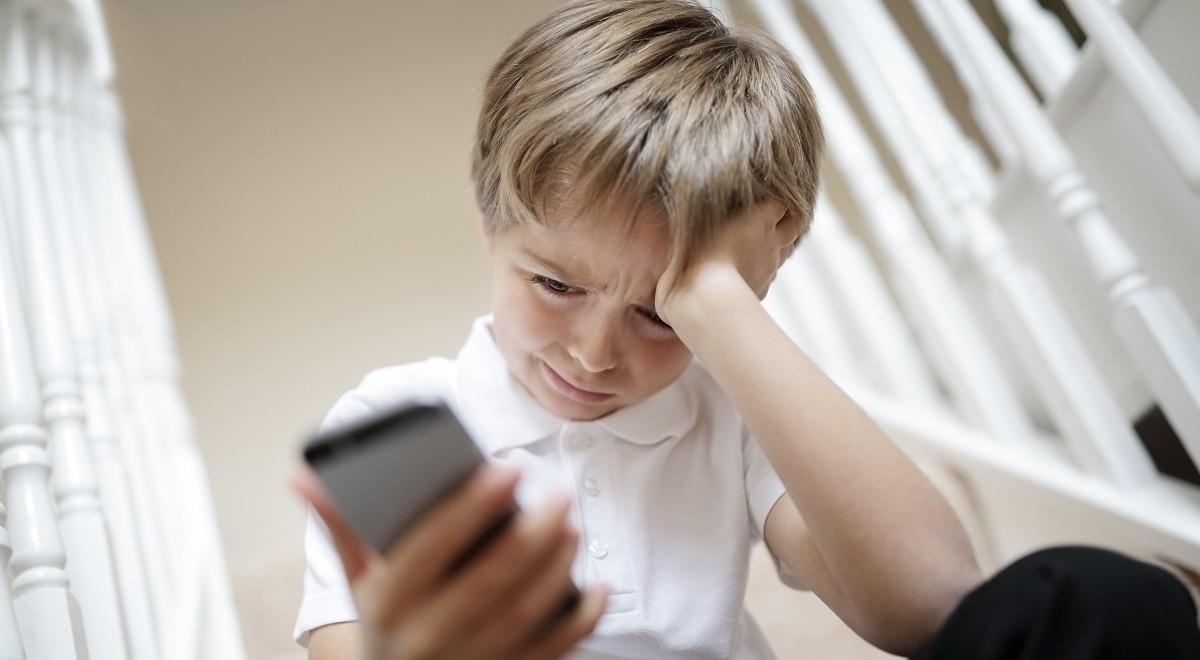 Jak chronić dzieci przed hejtem w sieci?