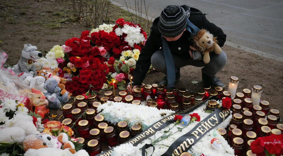 W Petersburgu upamiętniono ofiary katastrofy samolotu nad Synajem