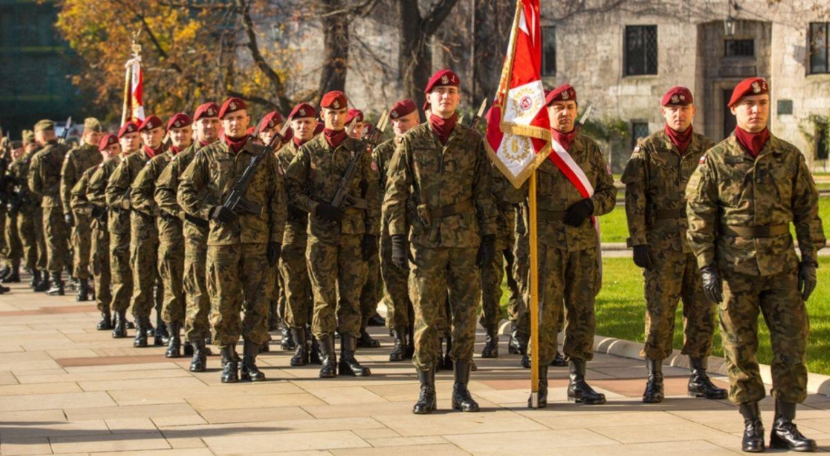 Ppłk Kropkowski: historia polskiego munduru jest ważnym elementem funkcjonowania sił zbrojnych