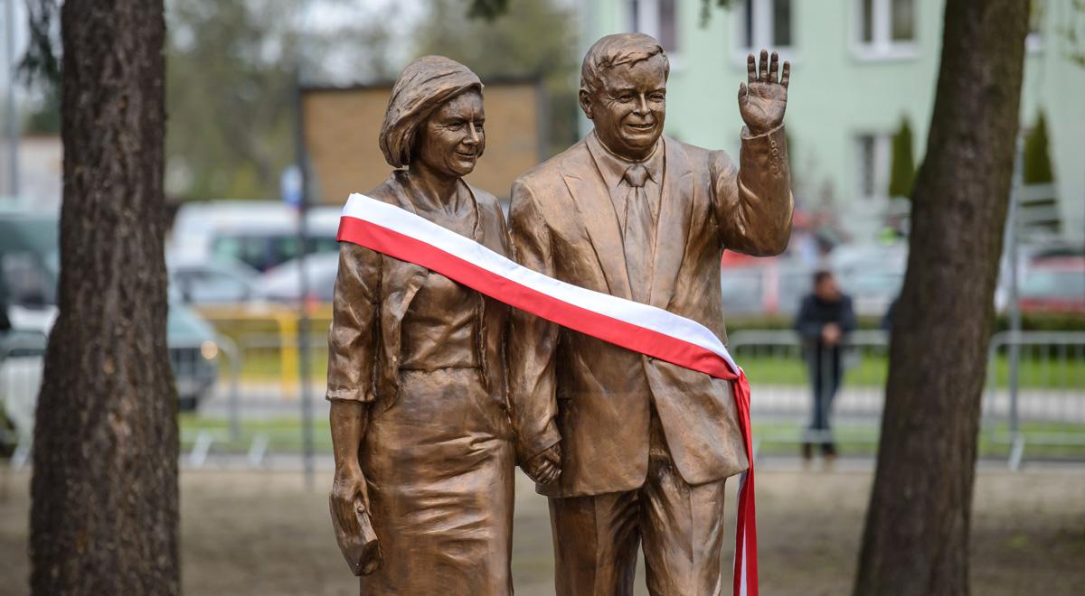 Biała Podlaska: odsłonięcie pomnika Lecha i Marii Kaczyńskich