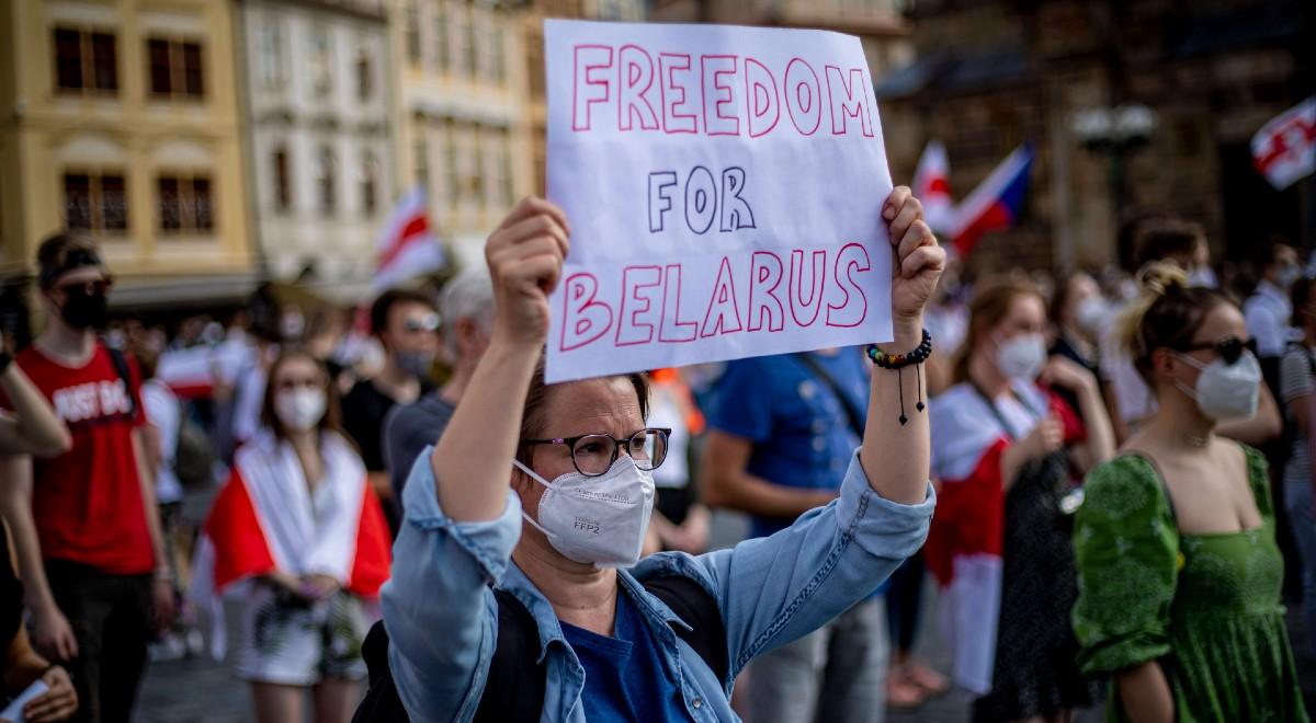 Białoruś: kolejne rewizje u niezależnych dziennikarzy. Represje dotknęły agencję prasową BiełaPAN