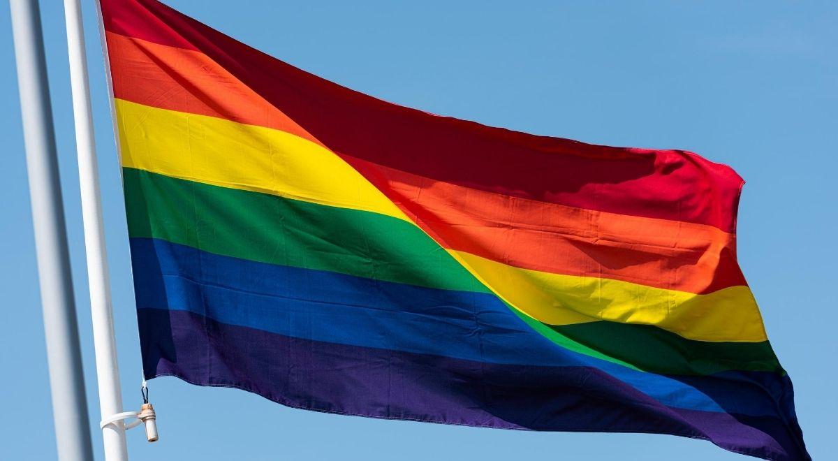 Burza po wpisie amerykańskiego dyplomaty. "Ochrona praw człowieka LGBTQI+ oznacza większy dobrobyt"
