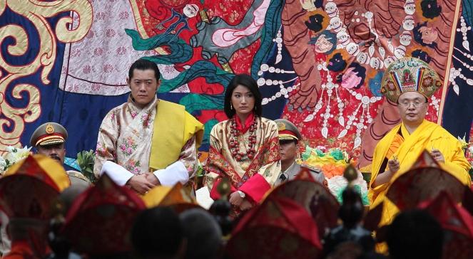 Król Bhutanu wybrał dziewczynę z ludu. Czekał 14 lat
