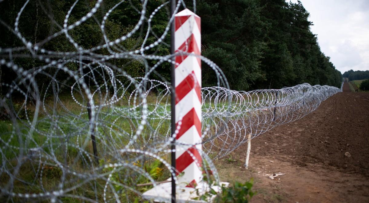 Nowy typ umocnień na granicy polsko-białoruskiej. Wiceszef MON podał szczegóły