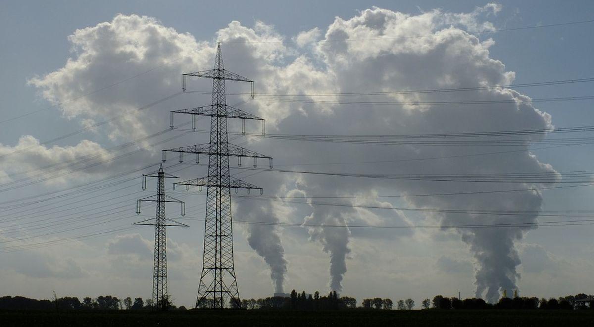 Bezpłatne uprawnienia do emisji CO2. Minister klimatu: ich wycofanie może osłabić gospodarkę