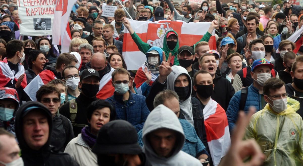 Protesty na Białorusi. Nie ma kontaktu z opozycyjnym blogerem