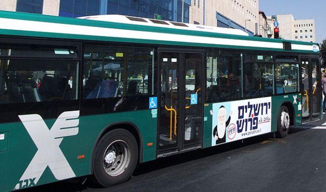 Izrael wprowadza segregację rasową w autobusach. Palestyńczycy nie pojadą razem z Żydami
