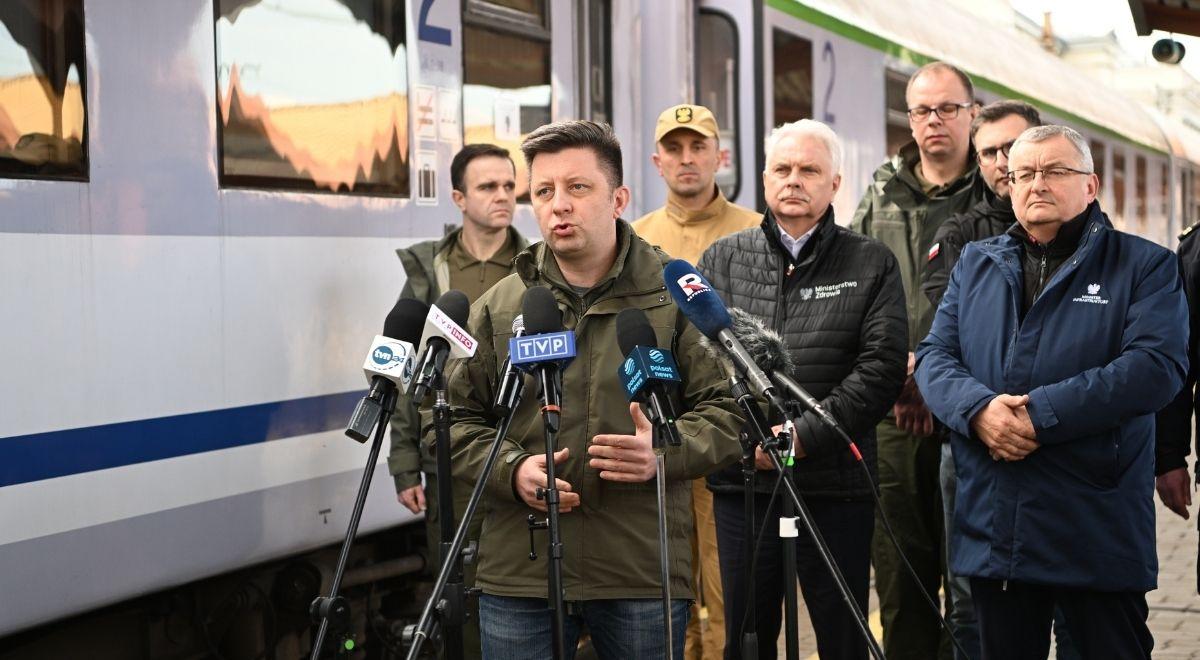 Polska pomoc dla Ukrainy. W Przemyślu czeka pociąg przystosowany do transportu rannych