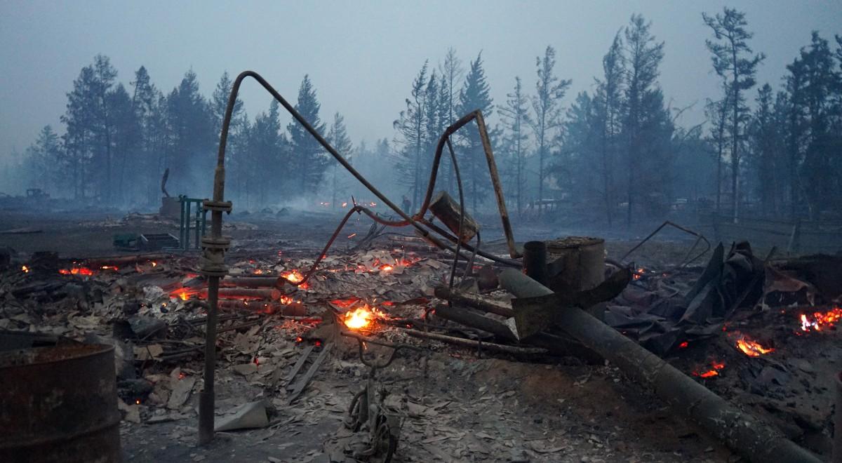 Ponad 150 pożarów lasów w Jakucji. NASA: dym dotarł do bieguna północnego
