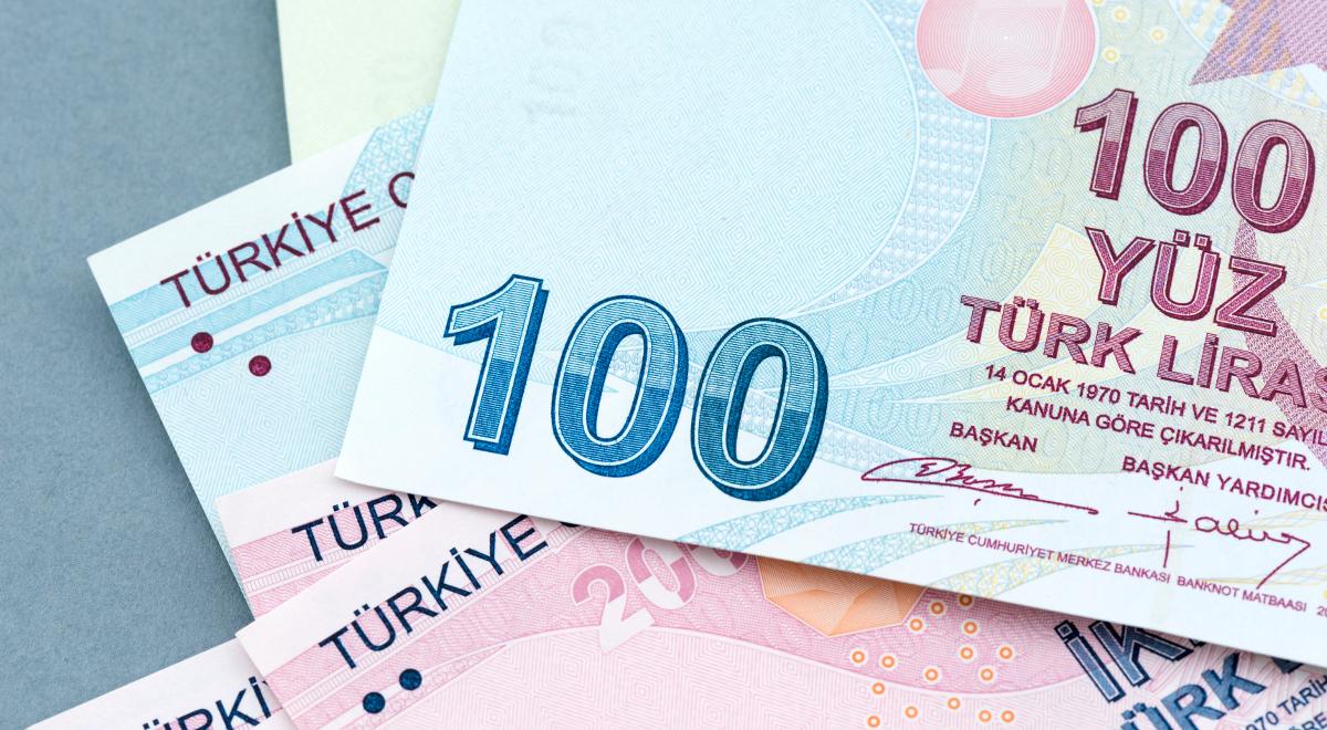 Turecka waluta traci na wartości