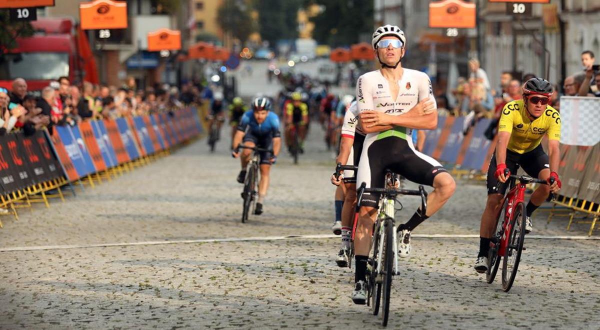 Polski kolarz skuteczniejszy od Sagana i Alaphilippe'a? Patryk Stosz kończy udany rok 