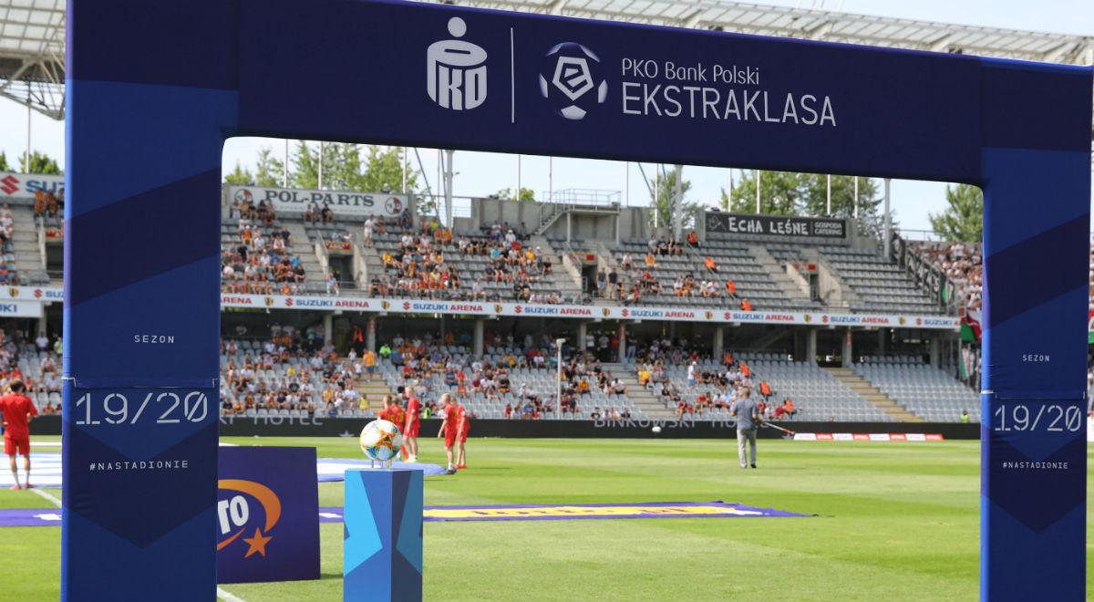 PKO Ekstraklasa zawiesza rozgrywki z powodu koronawirusa. "Będziemy działać na bieżąco"