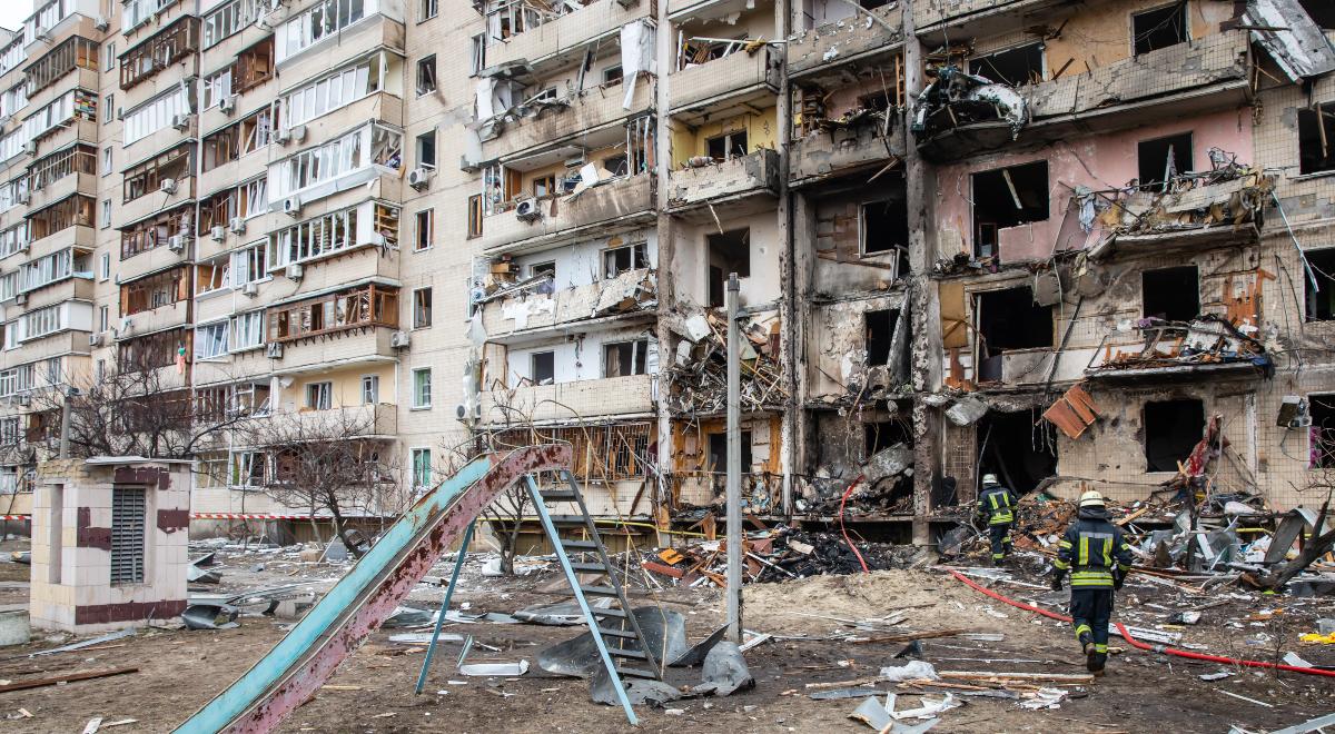 Napaść na Ukrainę. Rosja kontynuuje ataki bombowe i rakietowe