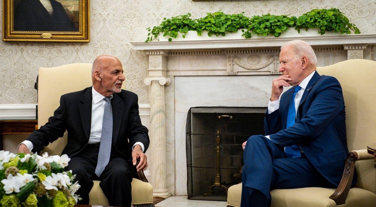 "Wsparcie dla Afganistanu się nie kończy". Prezydent USA spotkał się z Aszrafem Ghanim