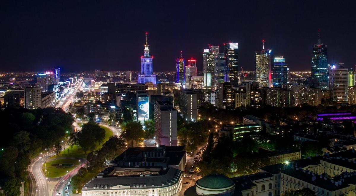 "Magiczne światło miasta" – książka o mieszkańcach Warszawy 